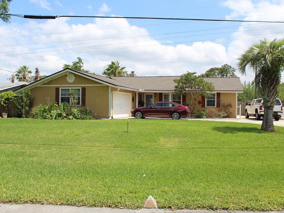 1st image of 13814 Seven Pines Dr