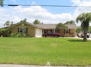 13814 Seven Pines Dr, Jacksonville, FL 32224