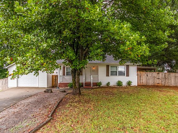 2nd image of 3137 Valemont Dr