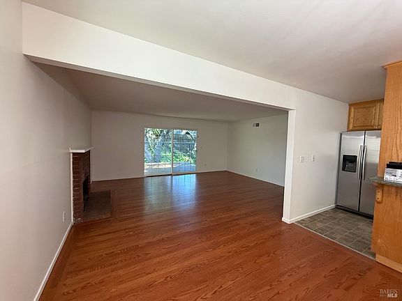 5th image of 2553 Cactus Avenue