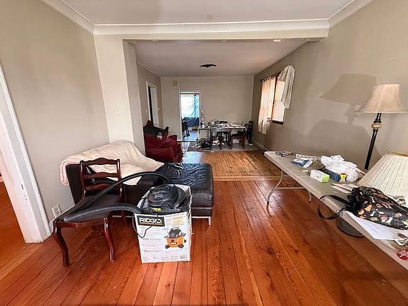 2nd image of 10003 S Exchange Ave