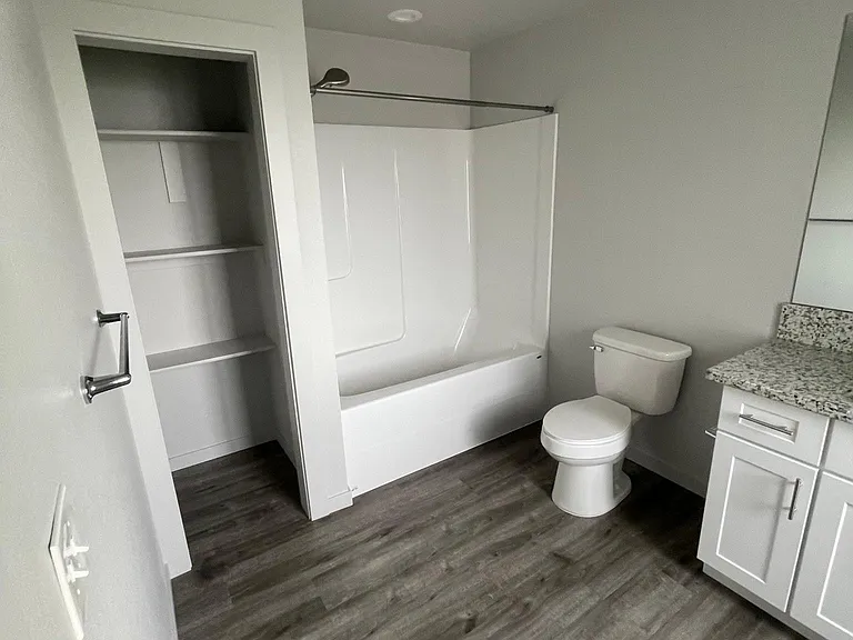 2425 Sunrise Dr #3 — Photo 19