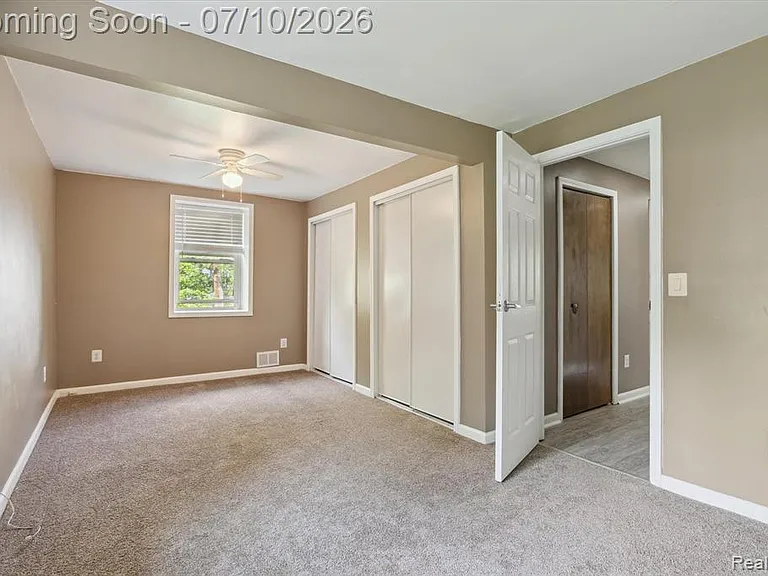 500 Trombley Dr — Photo 23