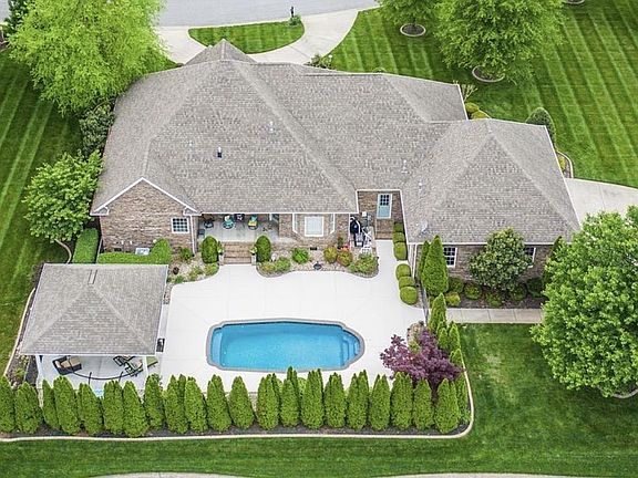 2nd image of 1834 Deerhaven Ln