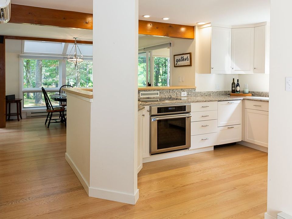 41 Point Breeze Rd, Wolfeboro, NH 03894 Zillow