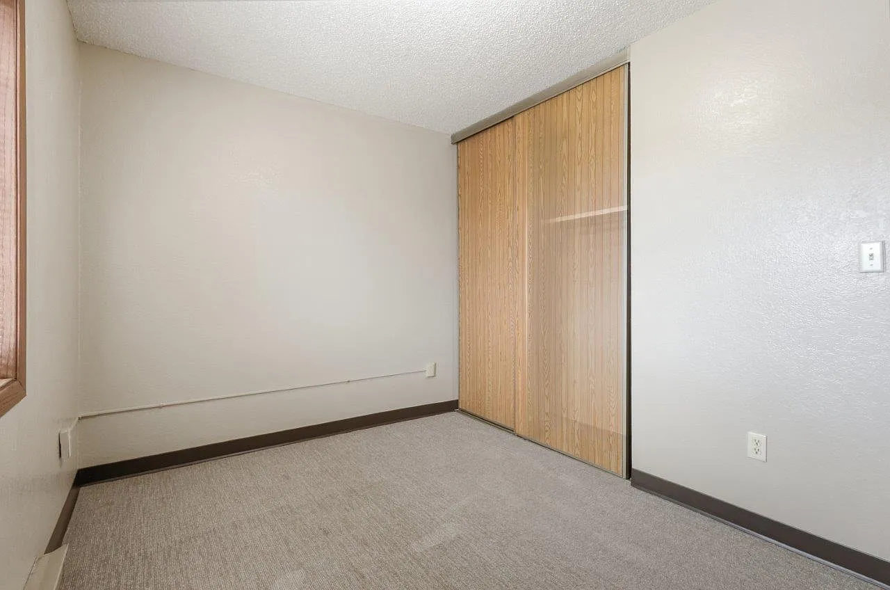 The Village Square Apartments — Photo 3