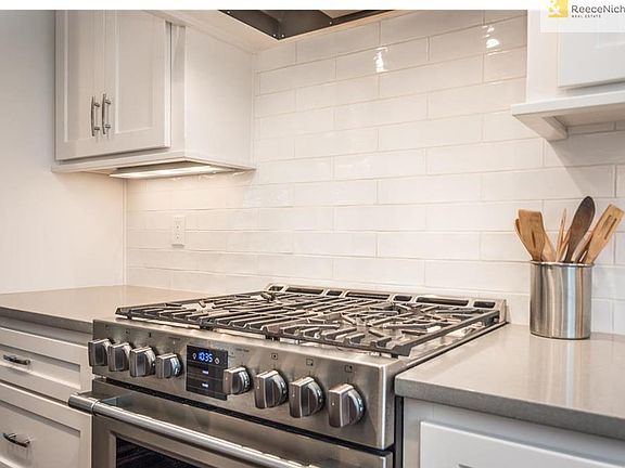 5th image of 4501 W 74th Pl