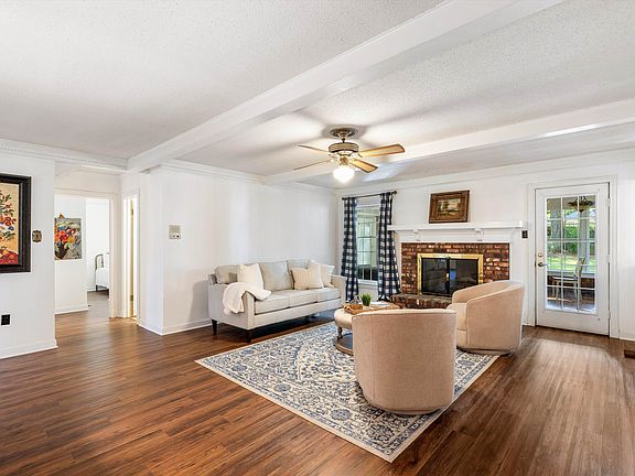 3rd image of 9027 Latimer Dr