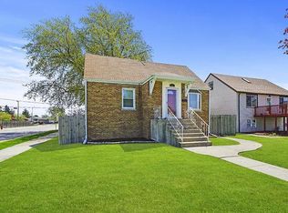 5001 S Lotus Ave, Chicago, IL 60638