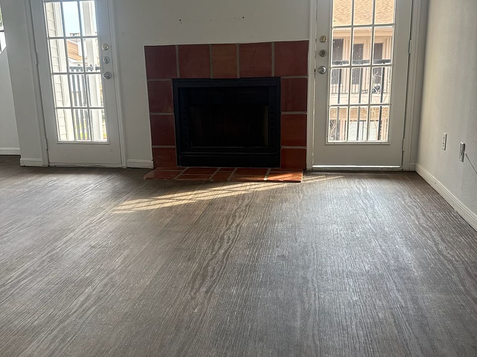 1st image of 1620 Wellington Pl APT 503