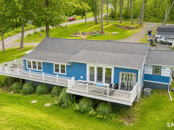 64 Kickapoo Road, Middlefield, CT 06455
