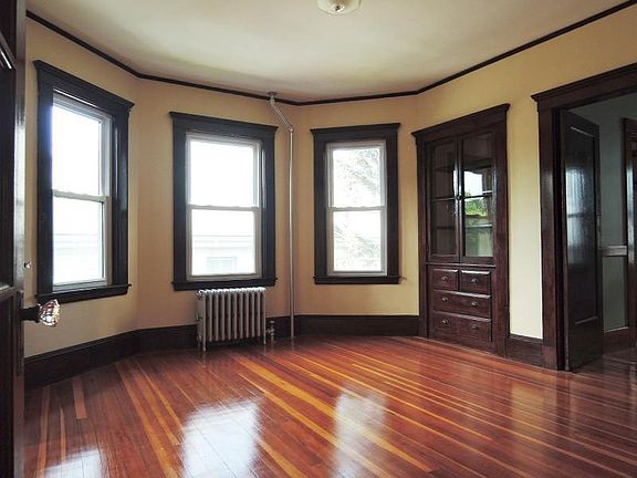 5th image of 16 Nonantum St #1CV