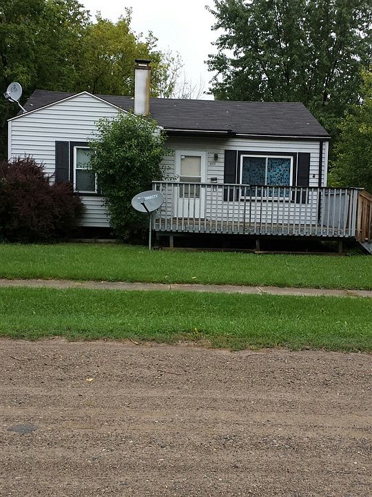 1st image of 3372 W Parkway Ave