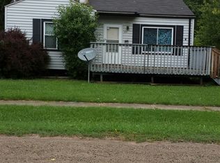 3372 W Parkway Ave, Flint, MI 48504