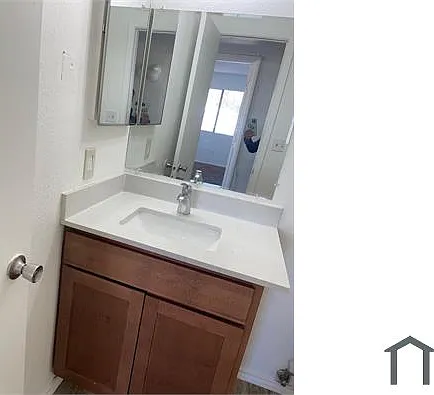 4404 E Wood St — Photo 6