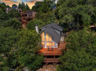 1090 Nadelhorn Dr, Lake Arrowhead, CA 92352