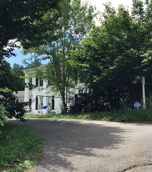 2nd image of 1054 Sunset Hill Rd