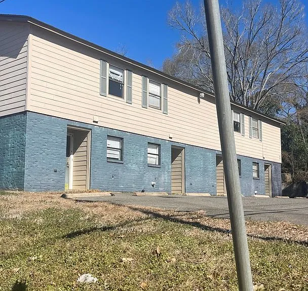 226 Muller St — Photo 2