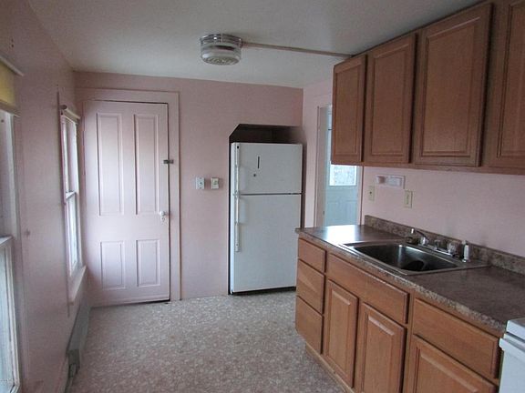 Kitchen 2nd floor