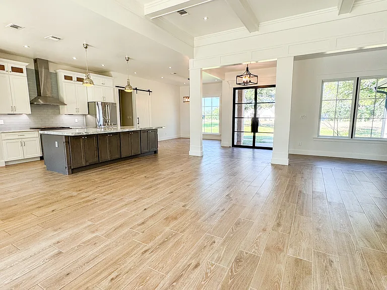 2123 Lacee Ct — Photo 7