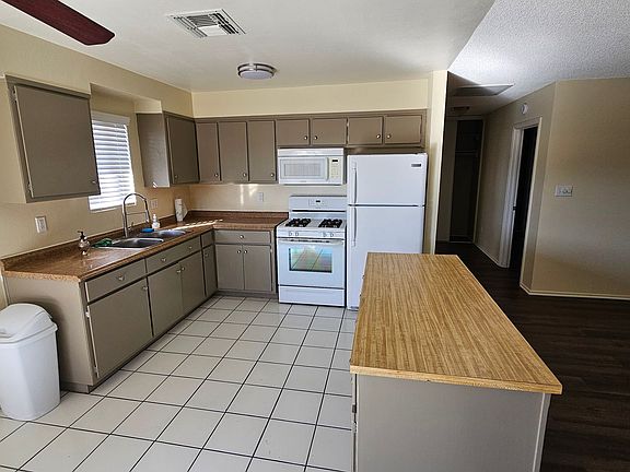 5th image of 73555 Cedar Dr