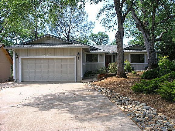 Close to Golf Course