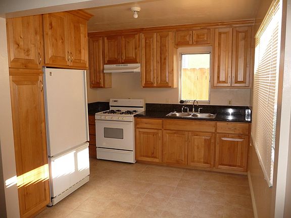 5th image of 4107 36th St