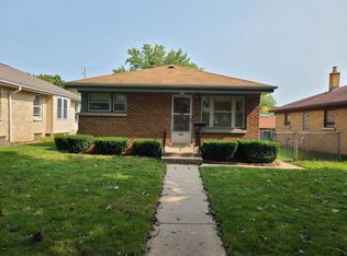 3220 W Ruskin St, Milwaukee, WI 53215
