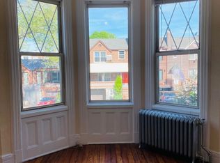 32-19 33rd St #2A, Astoria, NY 11106