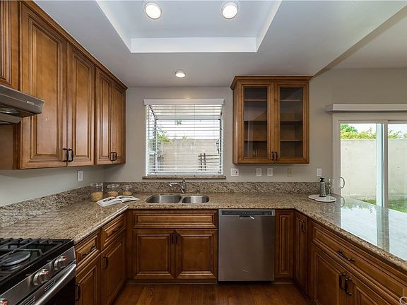 4th image of 22330 Meyler St APT 36