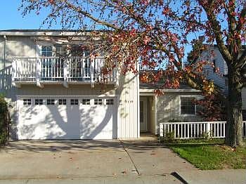 1st image of 1119 Dartmoor Cir