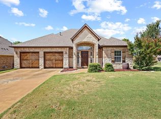 1403 Monfort Dr, Sherman, TX 75092