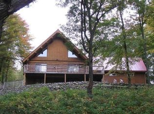 726 Maple Ridge Rdg, Amherst Junction, WI 54407