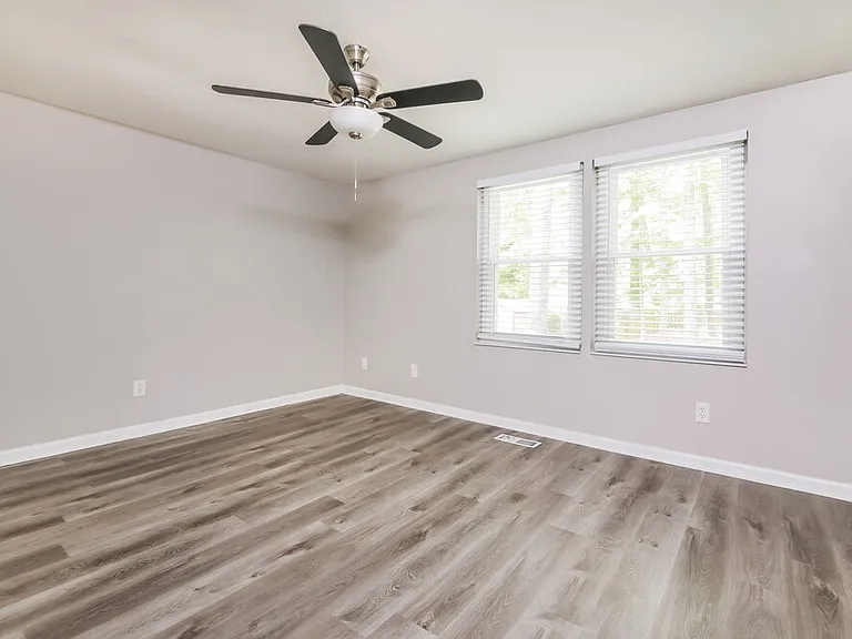 415 Belmellen Ct — Photo 13