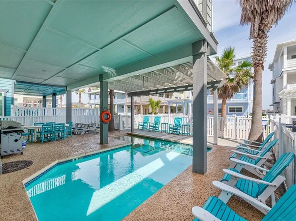 913 Banyan Beach Dr, Port Aransas, TX 78373