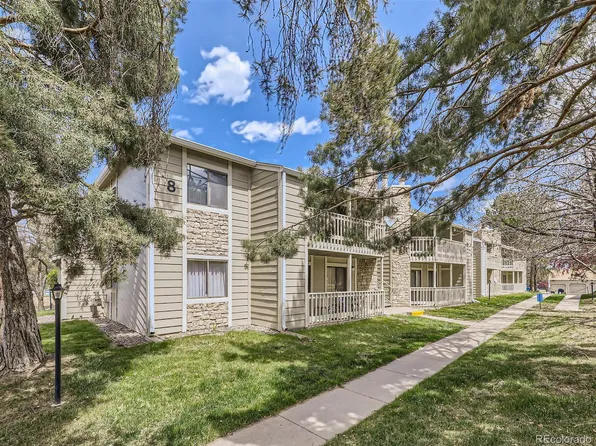 8225 Fairmount Drive Bldg 8 #206, Denver, CO 80247