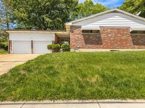 1375 Yale Ave, Saint Louis, MO 63117