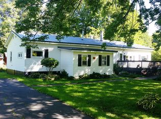 562 Rowlee Rd, Fulton, NY 13069