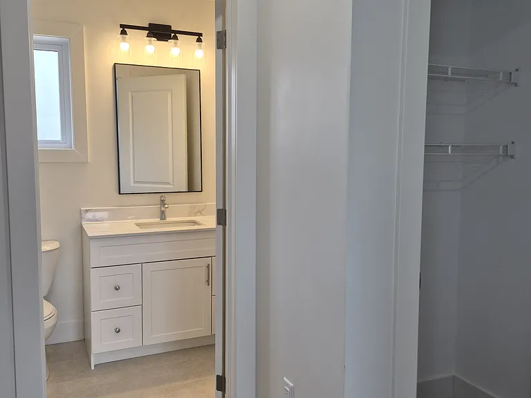 331 Bouffard Rd #5 — Photo 5