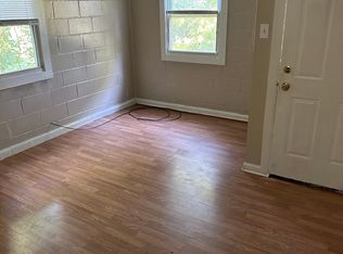761 Monroe St APT 4, Clarksville, TN 37040