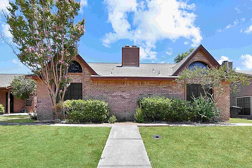 5209 Canyon Creek Dr Photo 1