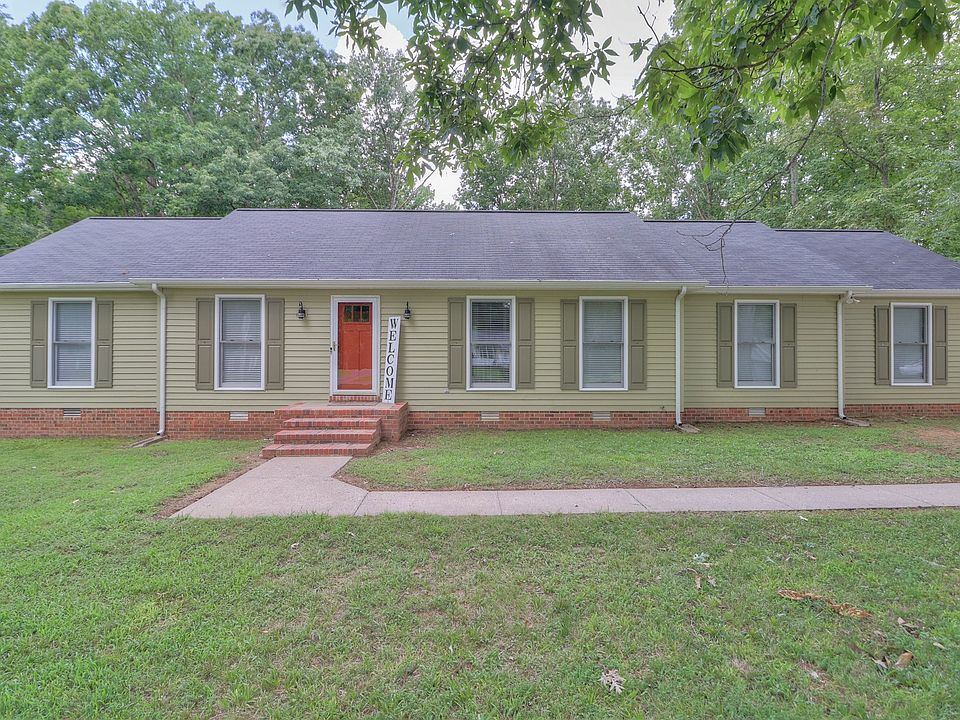 1st image of 331 Hilltop Dr N