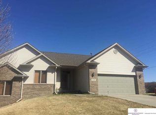 13210 Ellison Ave, Omaha, NE 68164
