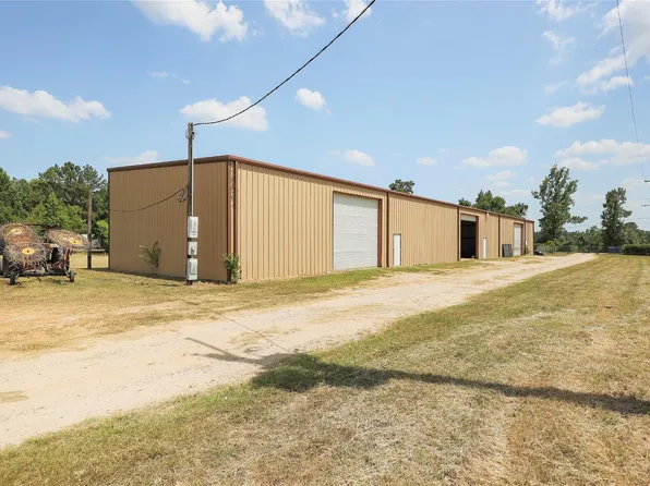 Wiggins Rd, Conroe, TX 77302