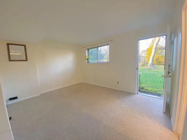 14414 Brad Dr — Photo 10