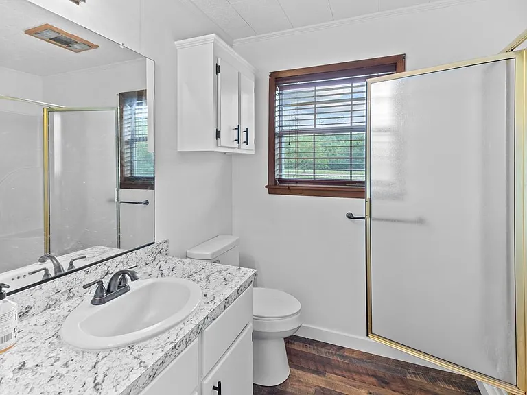 12614 FM 777 — Photo 15