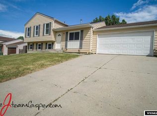 2381 Sagewood Ave, Casper, WY 82601