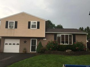 5522 Fortuna Pkwy, Clay, NY 13041