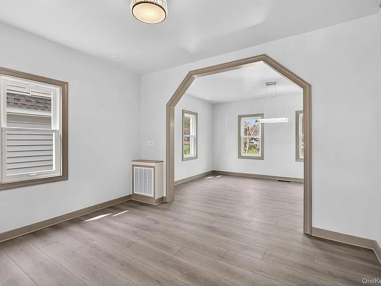 62 Poplar St — Photo 9