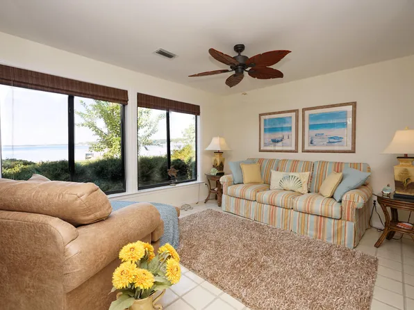 48 Marina Cove Dr Unit 101, Niceville, FL 32578